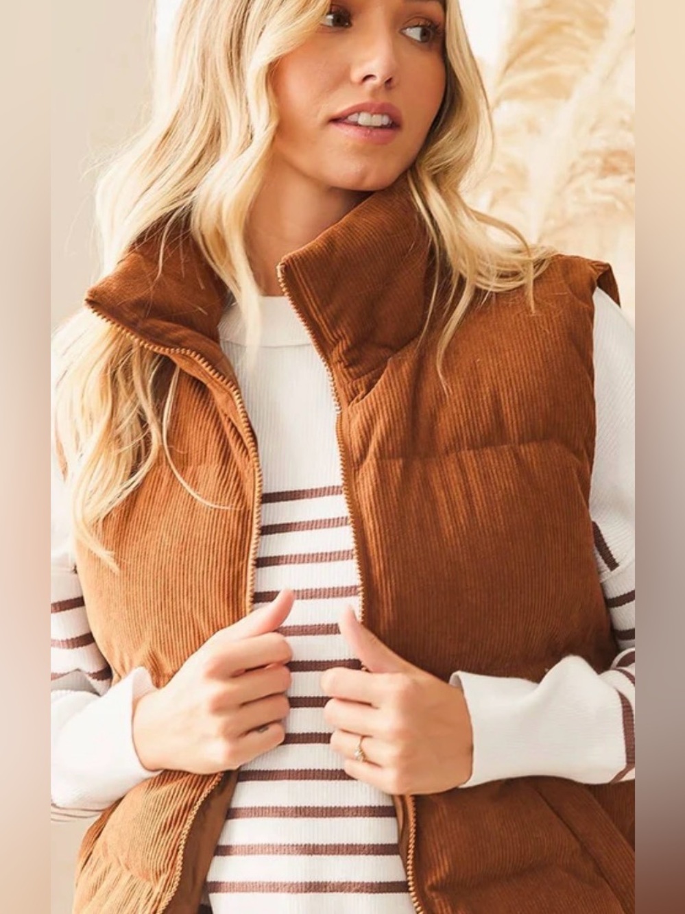 Fall Layer Fav! Rich Cognac Brown Front Zip Quilted Corduroy Puffer Vest Sz M